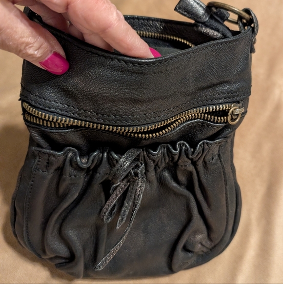 Minelli (by Renato Minelli) Buttery Soft leather crossbody or shoulder bag - Picture 2 of 12